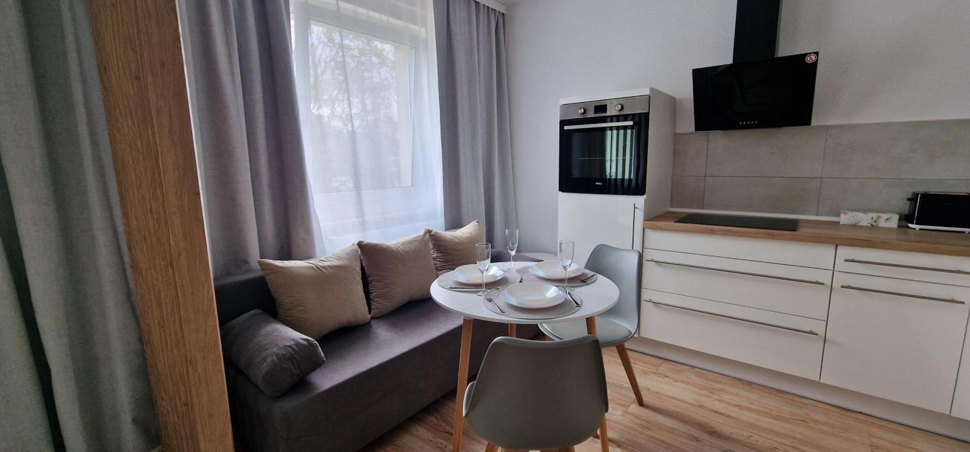 Zentrum Apartment - Oled Tv - Ps4 - Balkon - Parking Chemnitz Ngoại thất bức ảnh